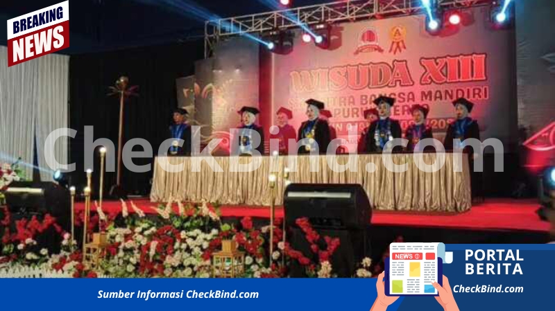 Guru Pakai Kalung Wisuda, Netizen: Berlebihan!. DI tengah gencarnya kebijakan pemerintah melarang wisuda untuk jenjang